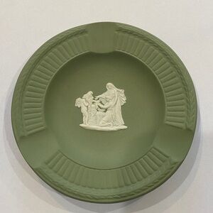 Vintage Wedgwood Green Jasperware Round Shaped Trinket Plate Dish Tray Ashtray